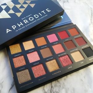 Bad Habit Aphrodite eyeshadow palette